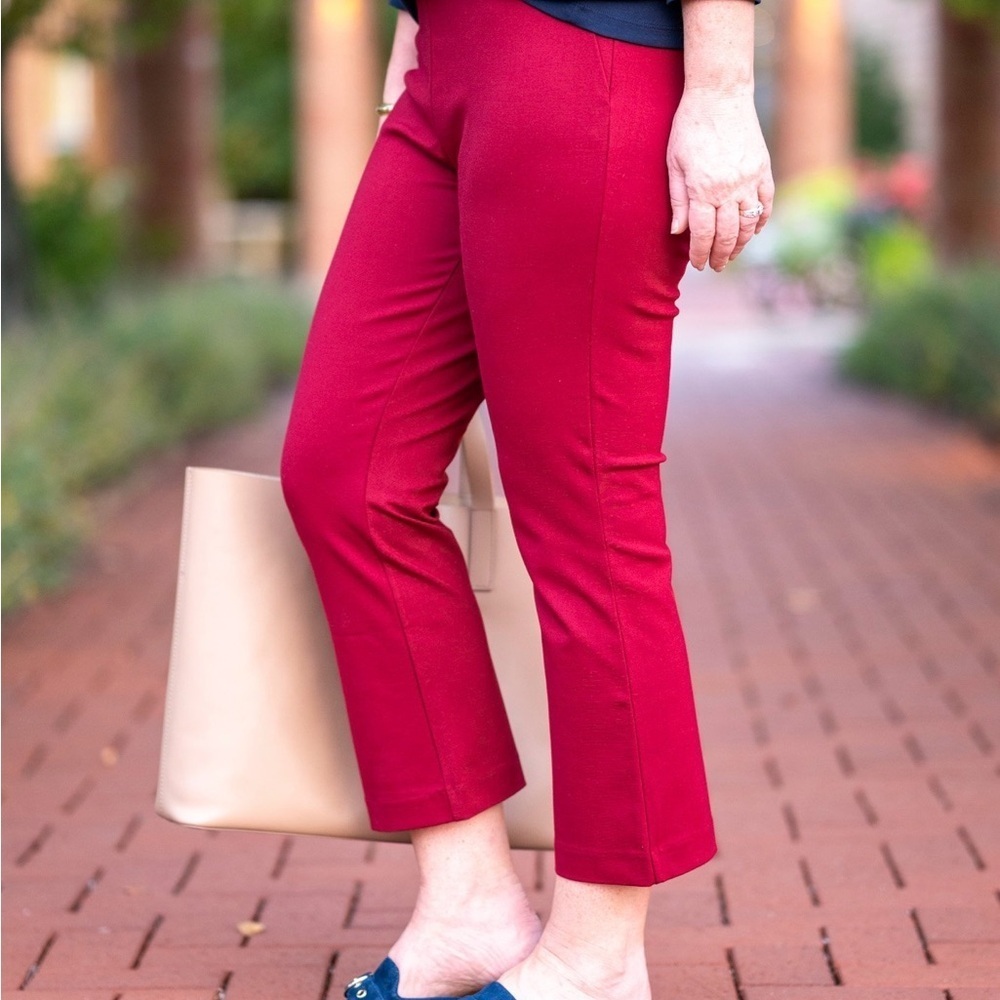 Banana Republic Women's Burgundy Cropped Pants